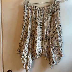 American eagle uneven skirt (at bottom)